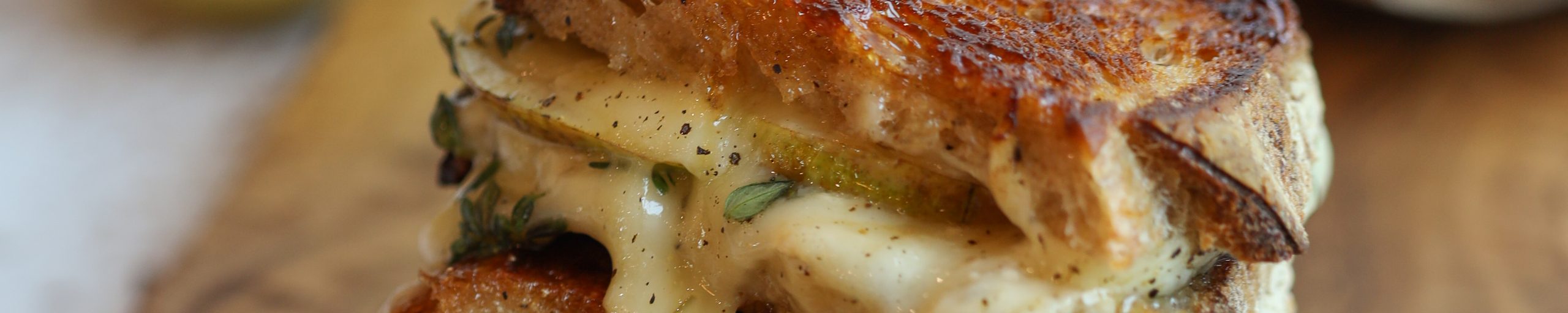 PEAR & BRIE GRILLED CHEESE